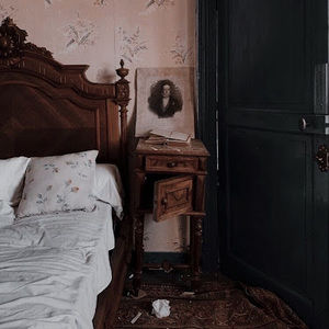 Meet your Posher, Annie